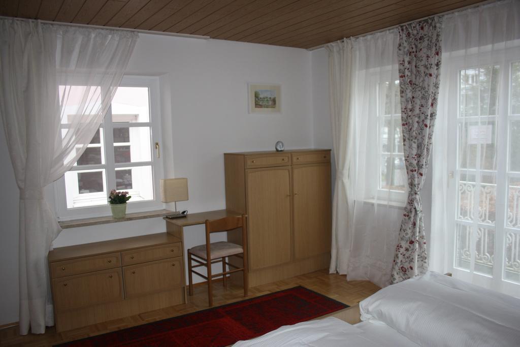 Ferienwohnung Am Ortenaupark バートライヘンハル エクステリア 写真