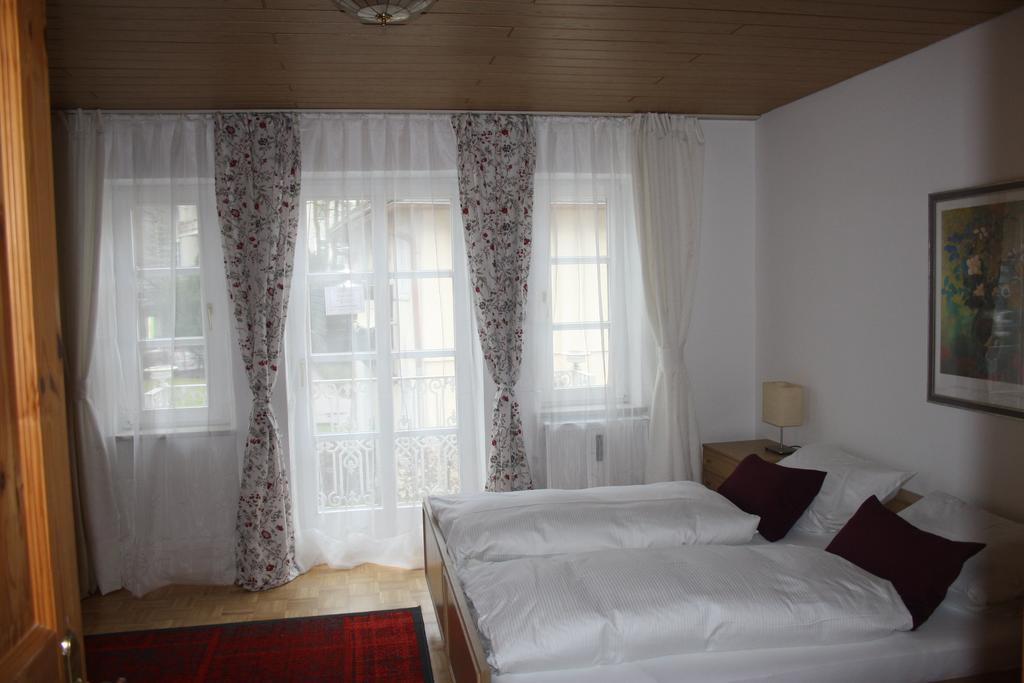 Ferienwohnung Am Ortenaupark バートライヘンハル エクステリア 写真